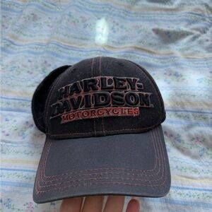 Harley-Davidson Black & White Branded Cap Interior Tag Detail
